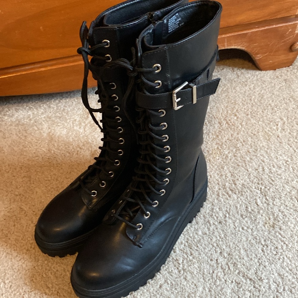 Platform Boots - Picture 3 of 6